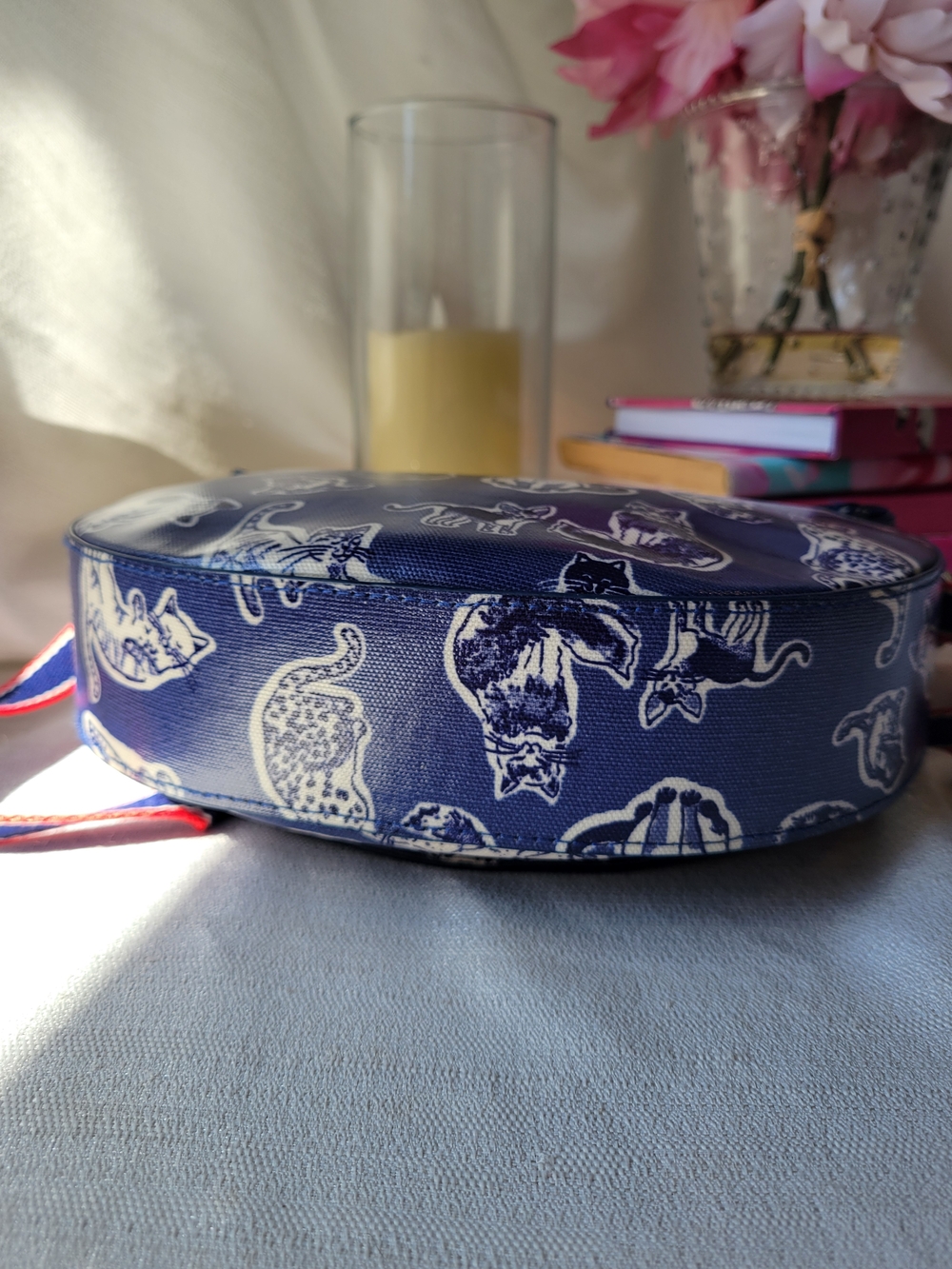 Cath Kidston Coated Canvas Navy Cat Print Crossbody Bag - Picture 4 of 7